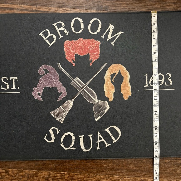 Disney’s Hocus Pocus Halloween Floor Mat 39x20 - Picture 5 of 5